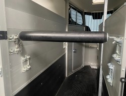 2022 Ifor Williams HBX506 2 paards trailer - Voorlosser RH (zilver) VT243 | Aanhangwagen | Paardentrailer