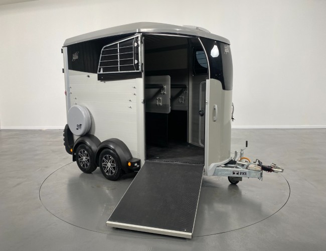 2022 Ifor Williams HBX506 2 paards trailer - Voorlosser RH (zilver) VT243 | Aanhangwagen | Paardentrailer