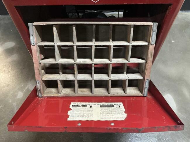 1954 Vendo Company A23E Coca-Cola VK8902 | Overige | Diversen