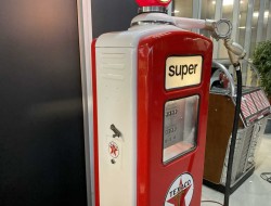 1951 Beckmeier Texaco Benzinepomp DV1221 | Magazijn | Overige
