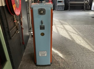 Gulf Gerestoreerde benzinepomp P300