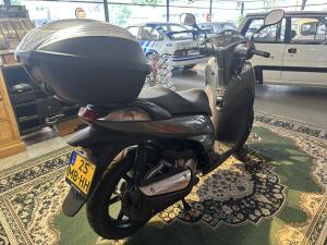 2012 Honda Sh300a