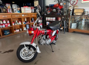 1975 Honda Dax ST70