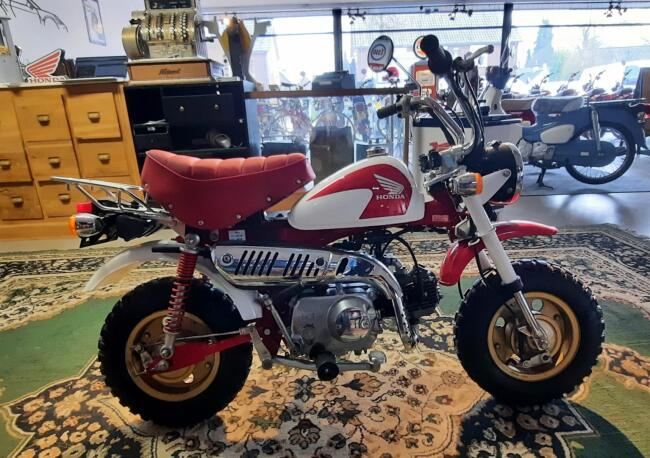 2002 Honda Monkey Z50J2 VT713 | Transport | Bromfiets / Motor