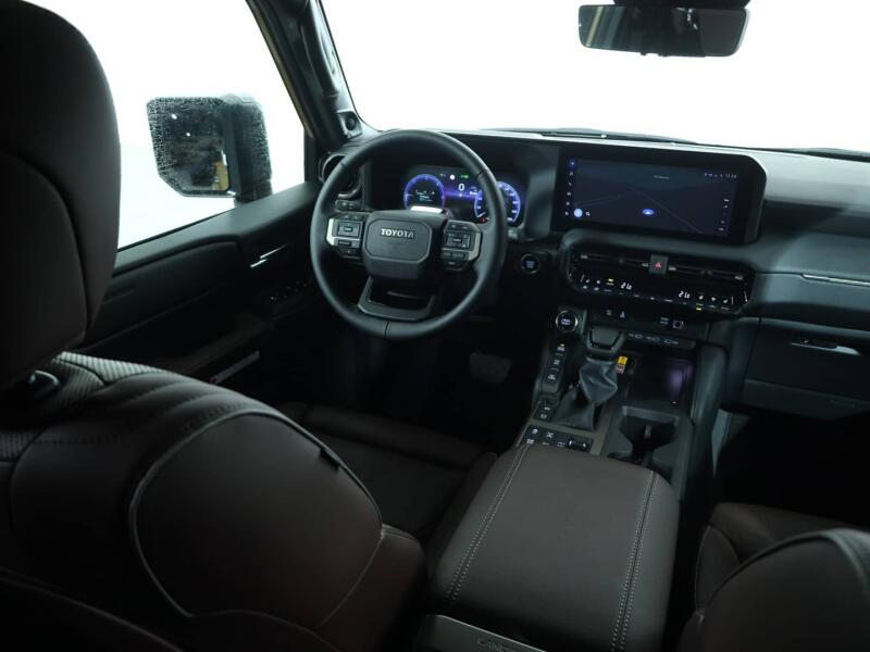 2024 Toyota Land Cruiser 250 First Edition 7 Persoons VK9958 | Transport | Auto's