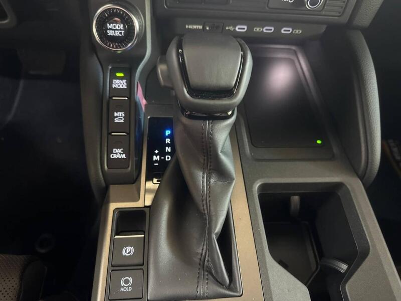 2024 Toyota Land Cruiser 250 First Edition 7 Persoons VK9958 | Transport | Auto's
