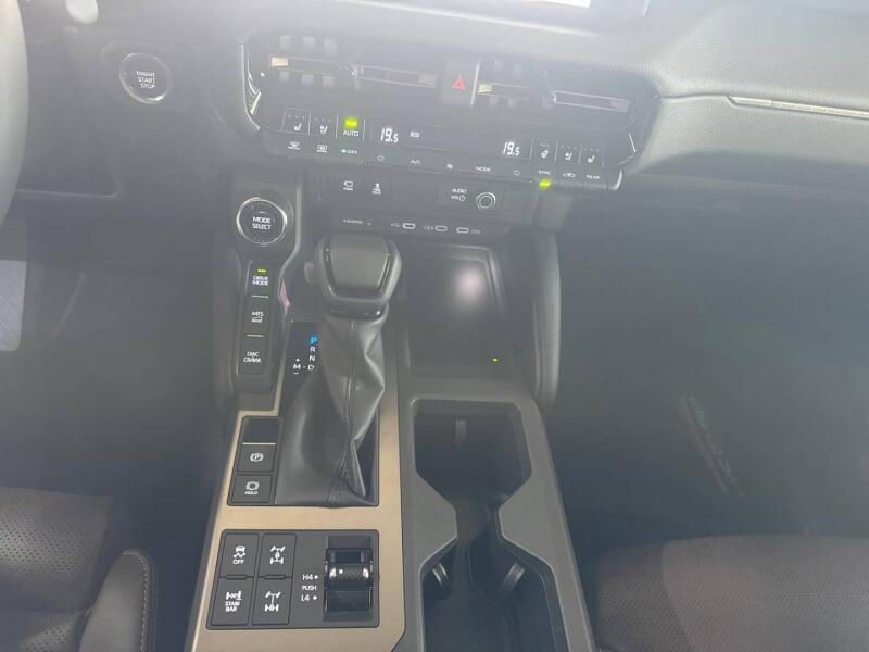 2024 Toyota Land Cruiser 250 First Edition 7 Persoons VK9958 | Transport | Auto's
