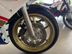 Honda NSR250 MC21 Rothmans Tyga VT733 | Transport | Bromfiets / Motor