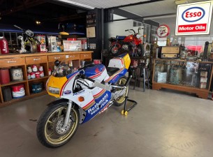 Honda NSR250 MC21 Rothmans Tyga VT733