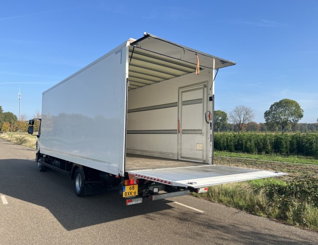 2024 DAF LF230 Bakwagen 720cm met laadklep VT816 | Transport | Vrachtwagen