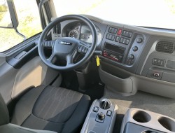 2024 DAF LF230 Bakwagen 720cm met laadklep VT816 | Transport | Vrachtwagen