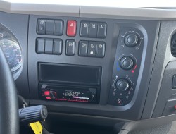 2024 DAF LF230 Bakwagen 720cm met laadklep VT816 | Transport | Vrachtwagen