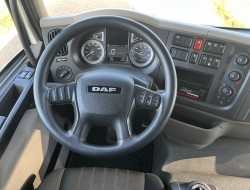 2024 DAF LF230 Bakwagen 720cm met laadklep VT816 | Transport | Vrachtwagen