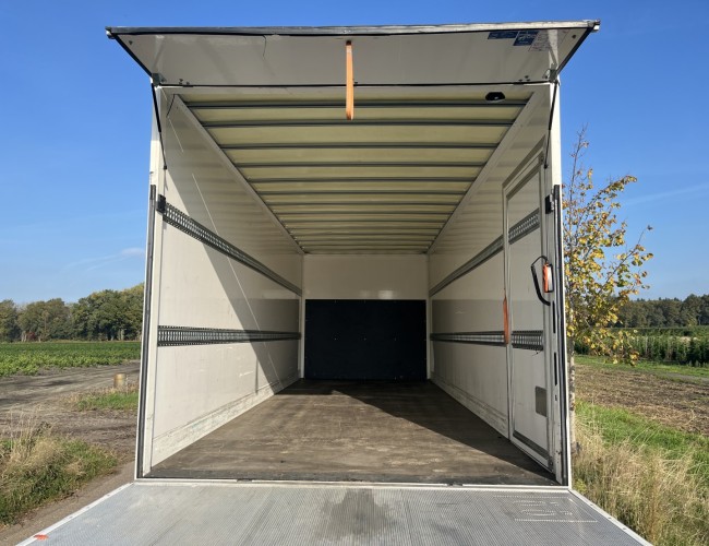 2024 DAF LF230 Bakwagen 720cm met laadklep VT816 | Transport | Vrachtwagen