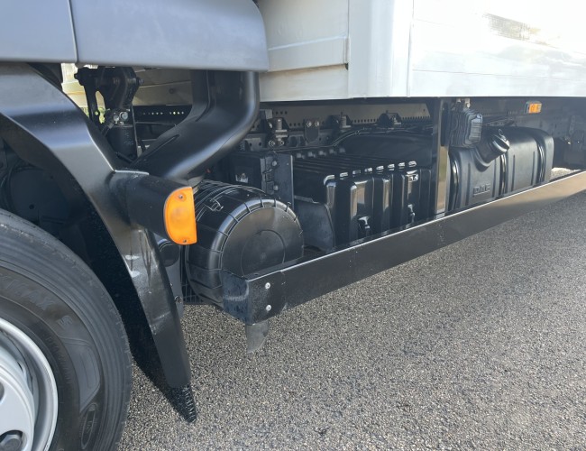 2024 DAF LF230 Bakwagen 720cm met laadklep VT816 | Transport | Vrachtwagen