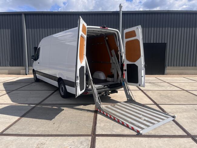 2024 Mercedes-Benz Sprinter 315 CDI 1.9 L3H2 + Easyloader Laadklep VT855 | Transport | Bedrijfswagens